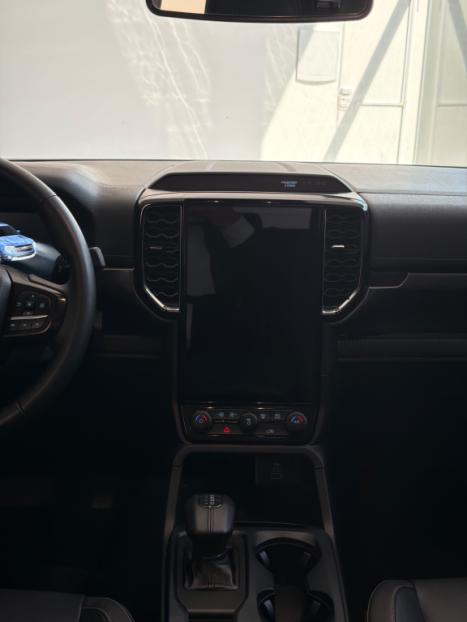 FORD Ranger 3.0 V6 4X4 LIMITED PLUS TURBO DIESEL CABINE DUPLA AUTOMÁTICO, Foto 11