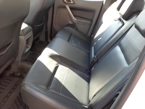 FORD Ranger 3.2 20V CABINE DUPLA 4X4 LIMITED PLUS TURBO DIESEL AUTOMTICO, Foto 10