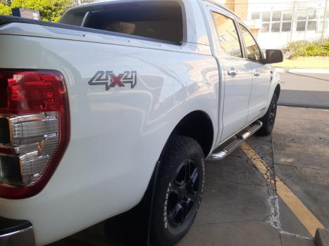FORD Ranger 3.2 20V CABINE DUPLA 4X4 LIMITED TURBO DIESEL AUTOM�TICO, Foto 4