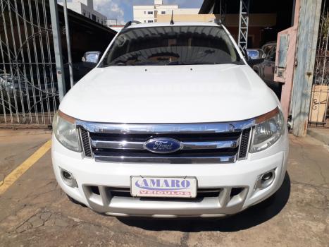 FORD Ranger 3.2 20V CABINE DUPLA 4X4 LIMITED TURBO DIESEL AUTOM�TICO, Foto 3