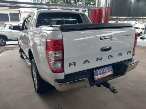 FORD Ranger 3.2 20V CABINE DUPLA 4X4 LIMITED TURBO DIESEL AUTOM�TICO, Foto 15