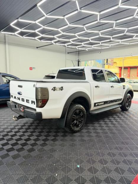 FORD Ranger 3.2 20V CABINE DUPLA 4X4 STORM TURBO DIESEL AUTOM�TICO, Foto 4