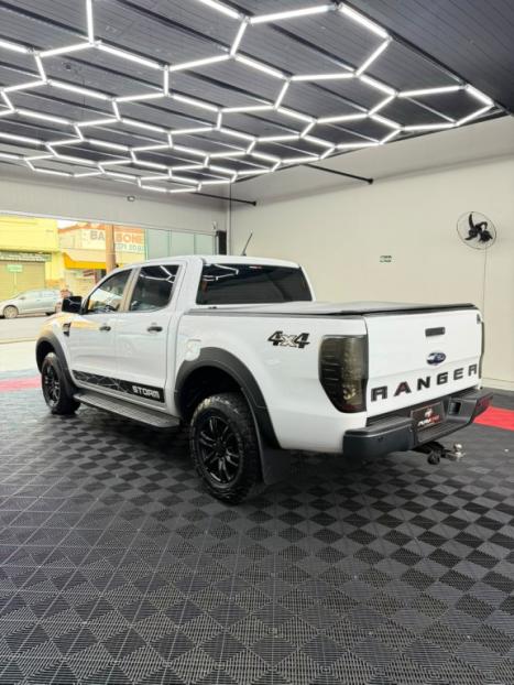 FORD Ranger 3.2 20V CABINE DUPLA 4X4 STORM TURBO DIESEL AUTOM�TICO, Foto 6