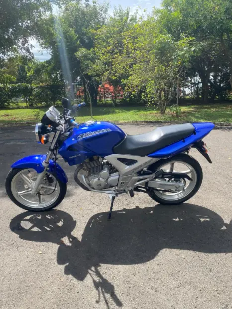 HONDA CB 250 F Twister , Foto 7