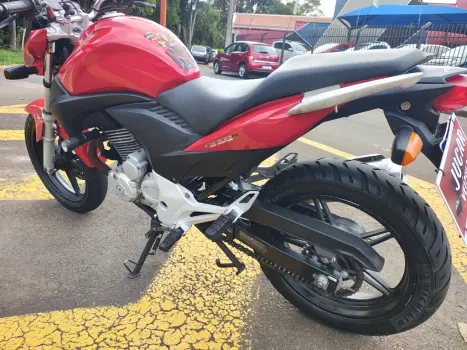 HONDA CB 300 R ABS, Foto 2
