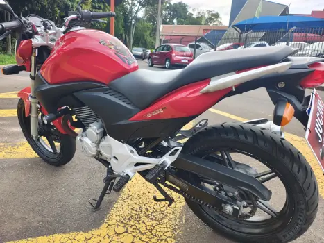 HONDA CB 300 R ABS, Foto 6