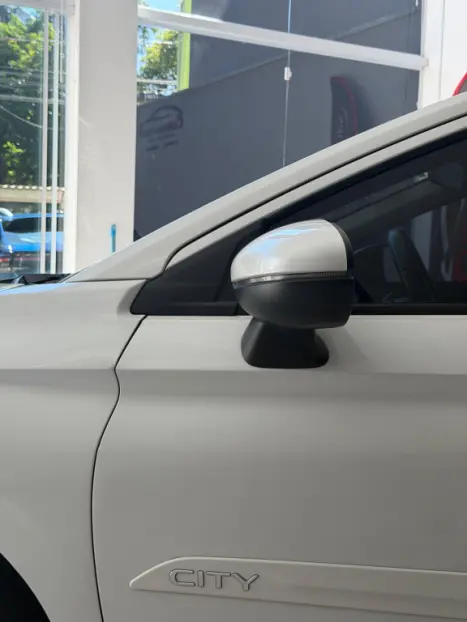 HONDA City Hatch 1.5 16V 4P FLEX TOURING AUTOM�TICO CVT, Foto 4