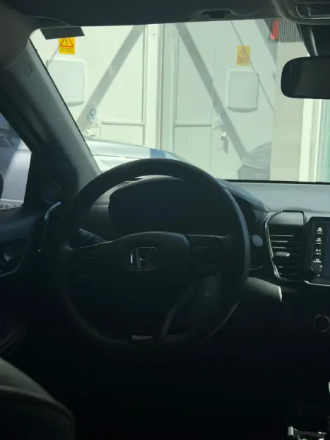 HONDA City Hatch 1.5 16V 4P FLEX TOURING AUTOM�TICO CVT, Foto 6