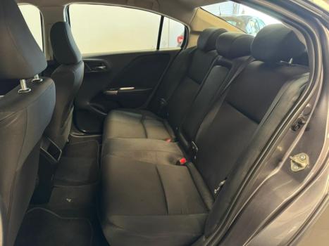HONDA City Hatch 1.5 16V 4P FLEX EX AUTOM�TICO CVT, Foto 11