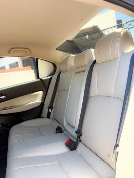 HONDA City Sedan 1.5 16V 4P FLEX TOURING AUTOM�TICO CVT, Foto 4