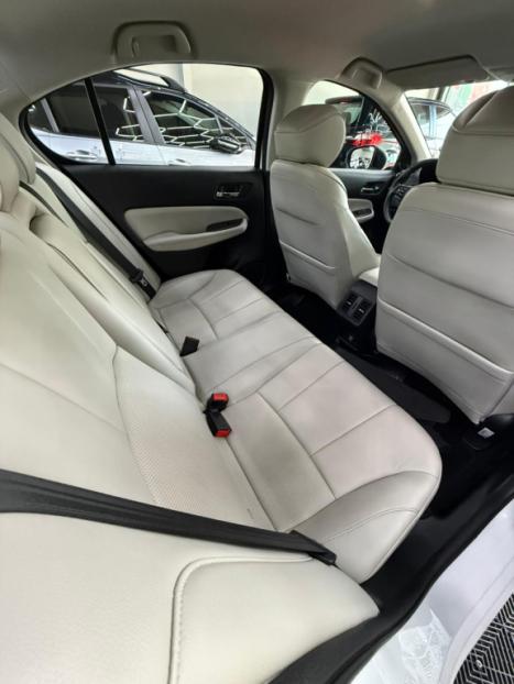 HONDA City Sedan 1.5 16V 4P FLEX TOURING AUTOM�TICO CVT, Foto 7