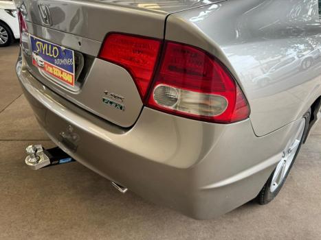 HONDA Civic 1.8 16V 4P FLEX LXS AUTOMTICO, Foto 13