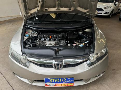 HONDA Civic 1.8 16V 4P FLEX LXS AUTOMTICO, Foto 17