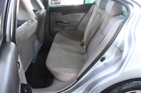 HONDA Civic 1.8 16V 4P FLEX LXS AUTOM�TICO, Foto 10