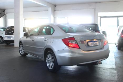 HONDA Civic 1.8 16V 4P FLEX LXS AUTOM�TICO, Foto 5