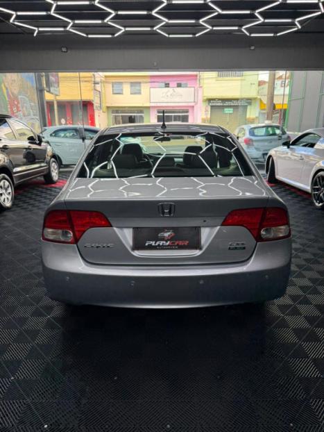 HONDA Civic 1.8 16V 4P FLEX LXS AUTOM�TICO, Foto 5