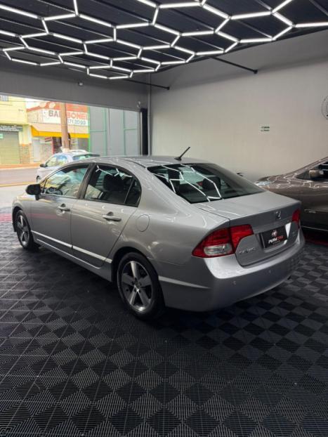 HONDA Civic 1.8 16V 4P FLEX LXS AUTOM�TICO, Foto 6
