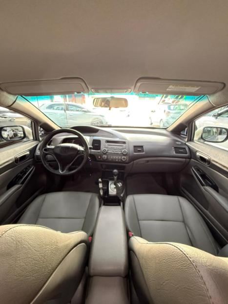 HONDA Civic 1.8 16V 4P FLEX LXS AUTOM�TICO, Foto 8