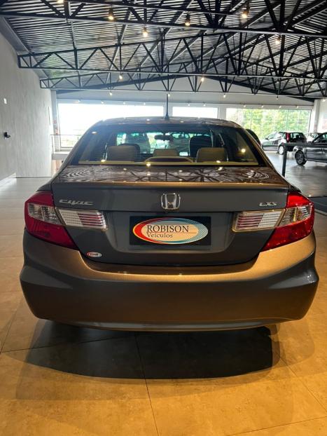 HONDA Civic 1.8 16V 4P FLEX LXS AUTOM�TICO, Foto 5
