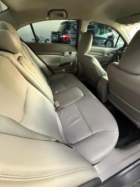 HONDA Civic 1.8 16V 4P FLEX LXS AUTOM�TICO, Foto 7