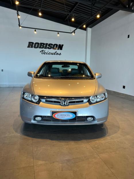 HONDA Civic 1.8 16V 4P FLEX LXS, Foto 3