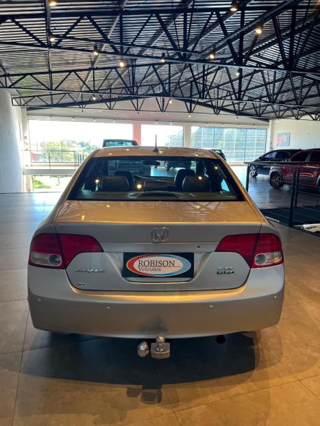 HONDA Civic 1.8 16V 4P FLEX LXS, Foto 5