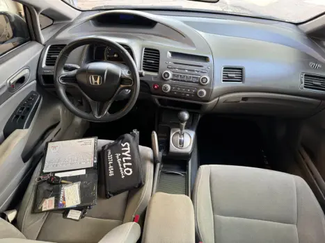 HONDA Civic 1.8 16V 4P FLEX LXS AUTOM�TICO, Foto 11