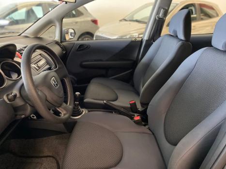 HONDA Fit 1.4 16V 4P LX FLEX, Foto 4 HONDA Fit 1.4 16V 4P LX FLEX, Foto 4