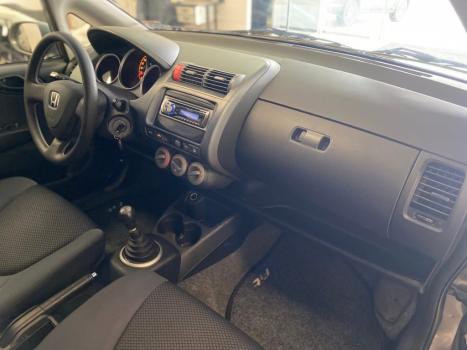 HONDA Fit 1.4 16V 4P LX FLEX, Foto 9 HONDA Fit 1.4 16V 4P LX FLEX, Foto 9
