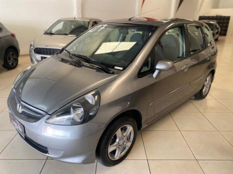 HONDA Fit 1.4 16V 4P LX FLEX, Foto 18 HONDA Fit 1.4 16V 4P LX FLEX, Foto 18