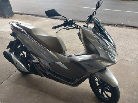 HONDA PCX 150 DLX, Foto 2