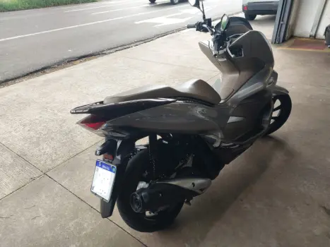 HONDA PCX 150 DLX, Foto 10