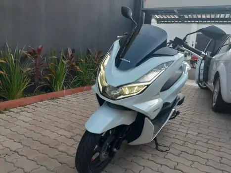 HONDA PCX 160 DLX ABS, Foto 2