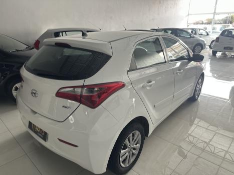 HYUNDAI HB 20 Hatch 1.0 12V 4P FLEX COMFORT, Foto 4