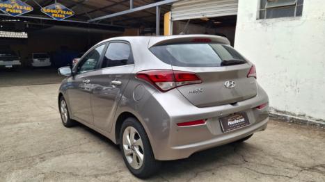 HYUNDAI HB 20 Hatch 1.6 16V 4P PREMIUM FLEX AUTOMÁTICO, Foto 4 HYUNDAI HB 20 Hatch 1.6 16V 4P PREMIUM FLEX AUTOMÁTICO, Foto 4