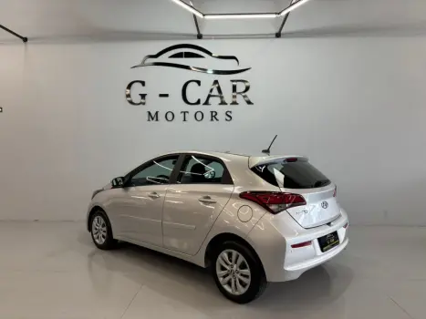 HYUNDAI HB 20 Hatch 1.6 16V 4P FLEX COMFORT PLUS AUTOM�TICO, Foto 7