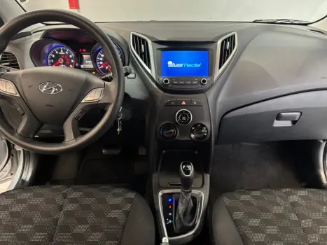 HYUNDAI HB 20 Hatch 1.6 16V 4P FLEX COMFORT PLUS AUTOM�TICO, Foto 8