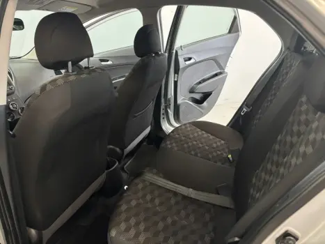 HYUNDAI HB 20 Hatch 1.6 16V 4P FLEX COMFORT PLUS AUTOM�TICO, Foto 10