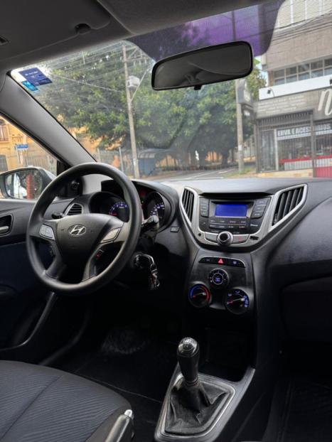 HYUNDAI HB 20 Hatch 1.6 16V 4P FLEX COMFORT PLUS, Foto 2