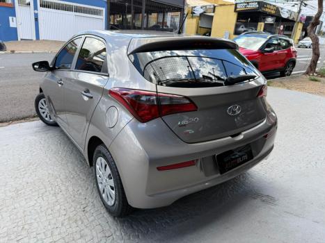 HYUNDAI HB 20 Hatch 1.0 12V 4P FLEX UNIQUE, Foto 4