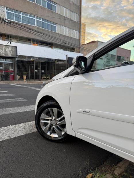 HYUNDAI HB 20 Hatch 1.6 16V 4P PREMIUM FLEX AUTOM�TICO, Foto 15