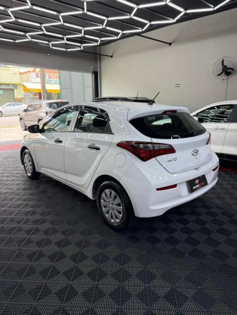 HYUNDAI HB 20 Hatch 1.0 12V 4P FLEX UNIQUE, Foto 6