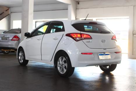 HYUNDAI HB 20 Hatch 1.6 16V 4P COMFORT STYLE FLEX, Foto 3