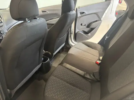 HYUNDAI HB 20 Hatch 1.0 12V 4P FLEX UNIQUE, Foto 7