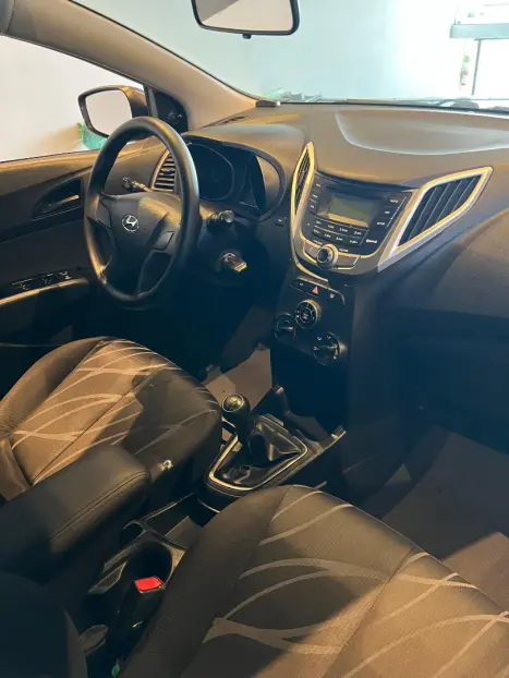 HYUNDAI HB 20 Hatch , Foto 7