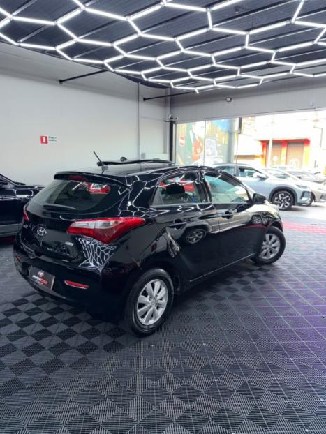 HYUNDAI HB 20 Hatch 1.0 12 V 4P FLEX COMFORT STYLE, Foto 4