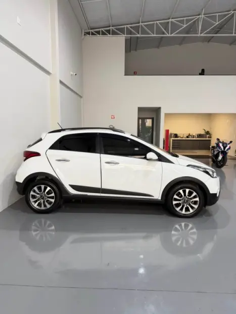 HYUNDAI HB 20 Hatch X 1.6 16V 4P STYLE FLEX, Foto 2