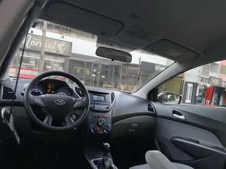 HYUNDAI HB 20 Sedan 1.6 16V 4P FLEX COMFORT PLUS AUTOM�TICO, Foto 11