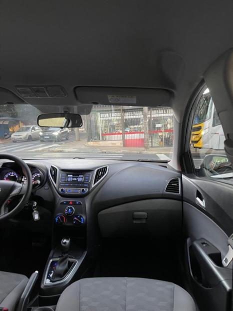 HYUNDAI HB 20 Sedan 1.6 16V 4P FLEX COMFORT PLUS AUTOM�TICO, Foto 13