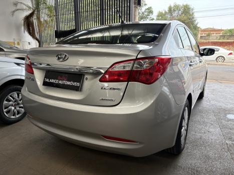 HYUNDAI HB 20 Sedan 1.6 16V 4P FLEX COMFORT PLUS AUTOMTICO, Foto 4